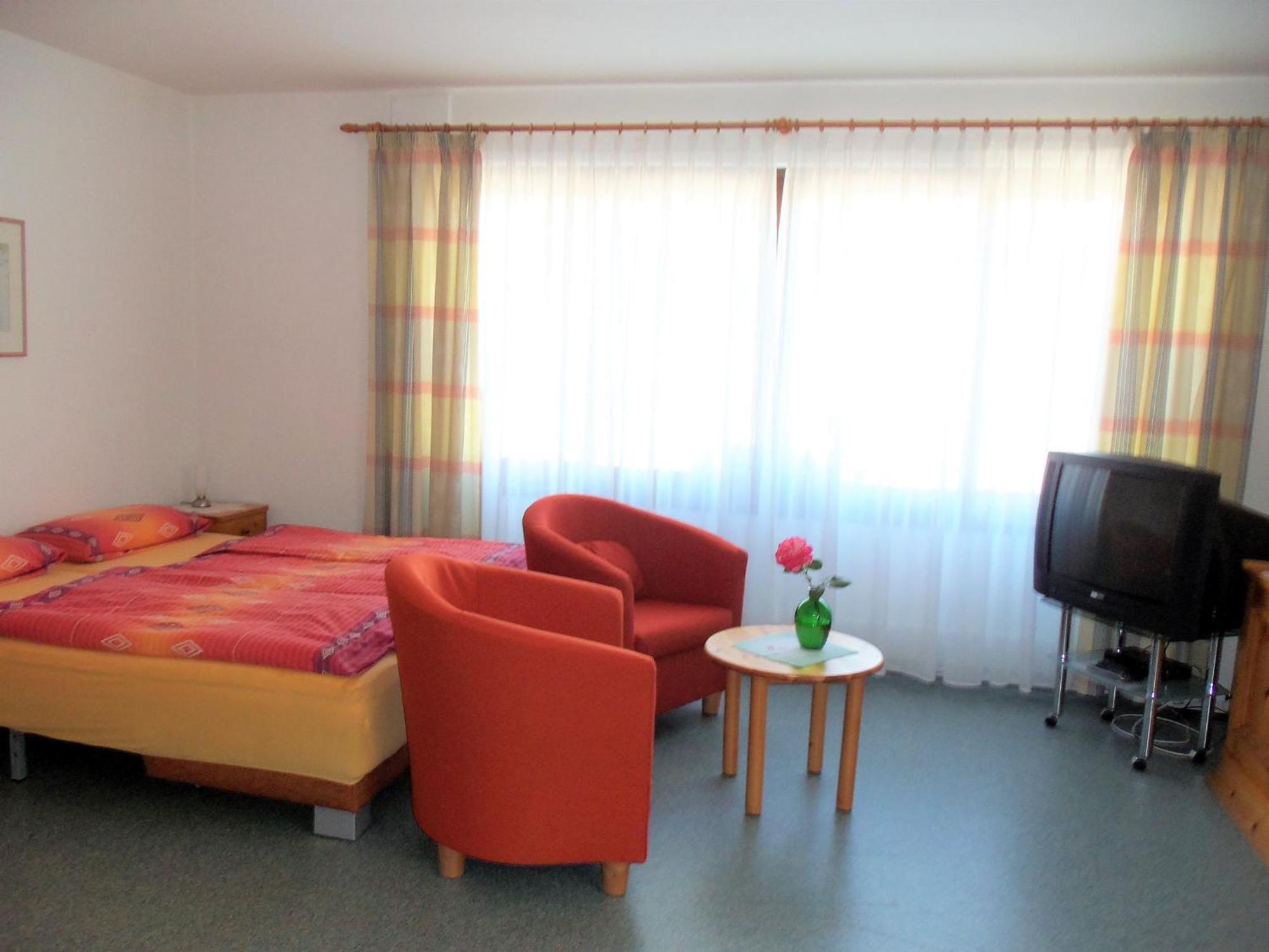 Ferienwohnung Beim Oedenstein Меерсбург Екстериор снимка